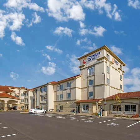 Comfort Inn & Suites Verona At Turning Stone Resort Casino Buitenkant foto