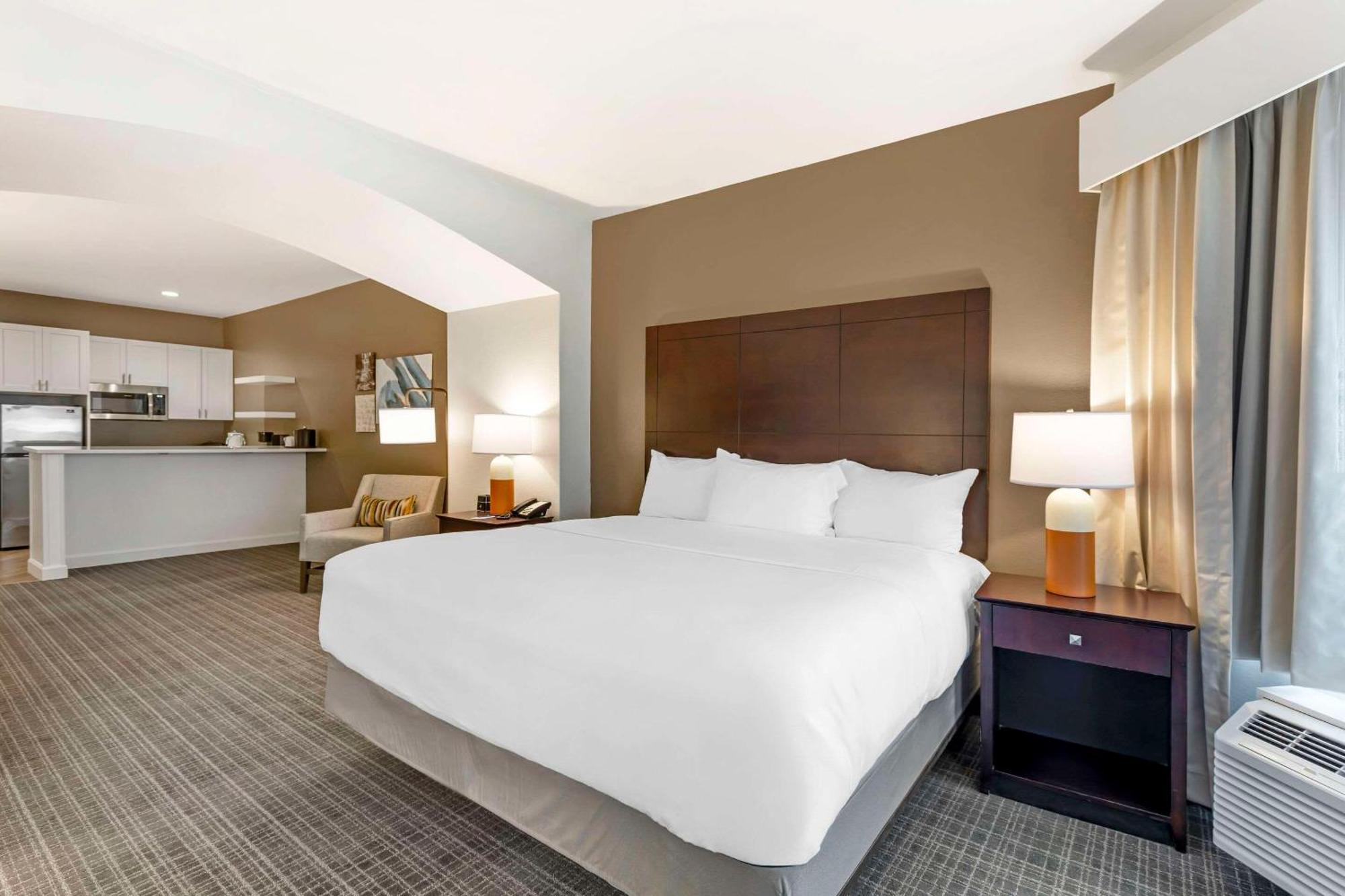 Comfort Inn & Suites Verona At Turning Stone Resort Casino Buitenkant foto